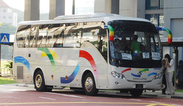 （公司班車接送）讓員工出行更便捷、更舒適